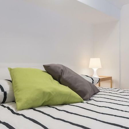 Moleloca - Casa Artisti 7 Appartement Turijn Buitenkant foto