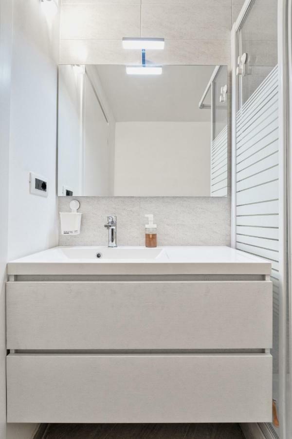 Moleloca - Casa Artisti 7 Appartement Turijn Buitenkant foto