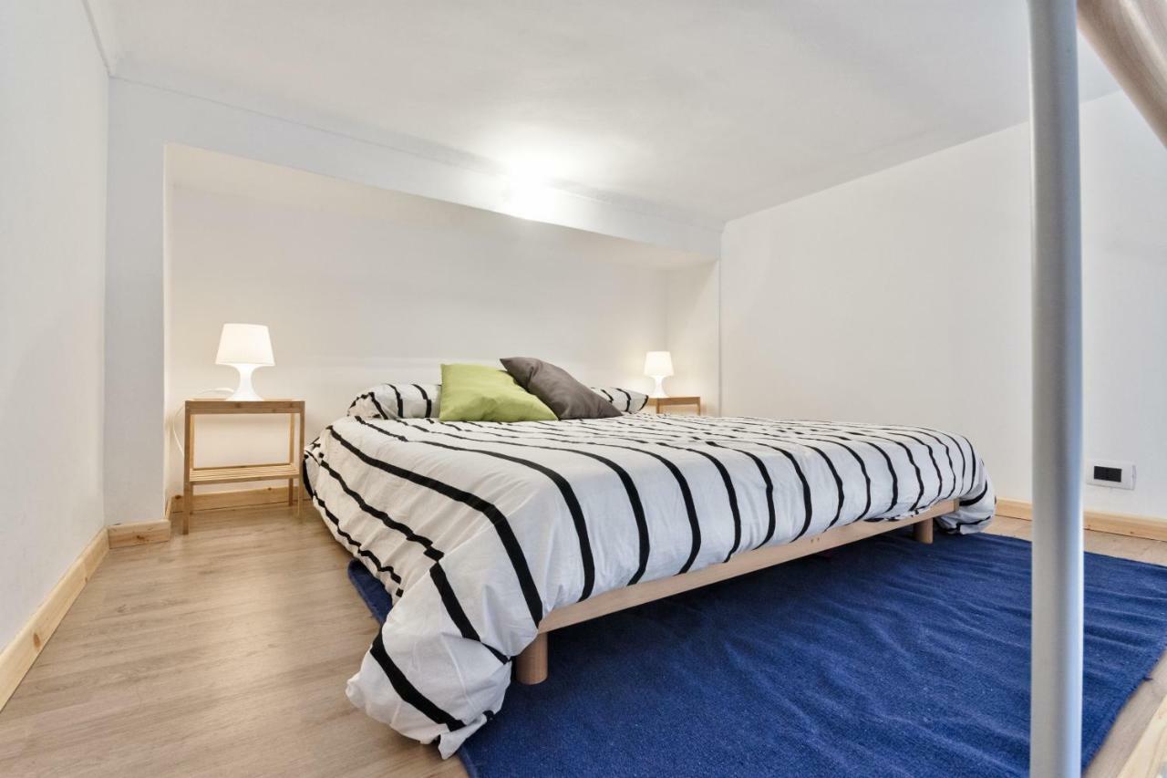 Moleloca - Casa Artisti 7 Appartement Turijn Buitenkant foto